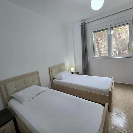 Blue Aurea Apartment *